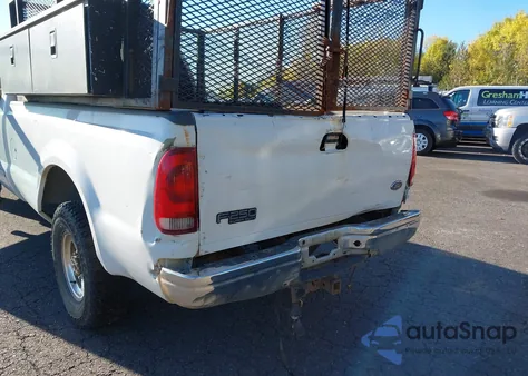 2003 Ford F-250 Lariat/Xl/Xlt from USA, damaged, VIN 1FTNX21P53EB86442